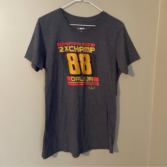 Dale Jr. NASCAR Womens tshirt size XL - Picture 1 of 3